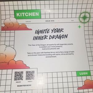 Lush Ignite Your Inner Dragon Bath Set